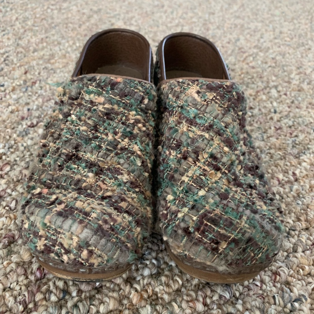 Sanita clogs